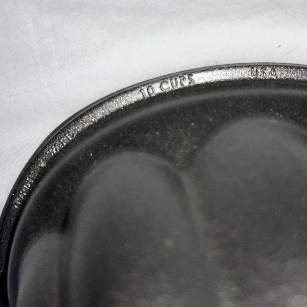 Nordic Ware Elegant Heart Mold Heavy Cast Aluminum Bundt Cake Pan 10 Cup Love - Picture 7 of 10